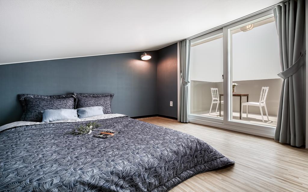 Yeosu Blooming Pension Экстерьер фото